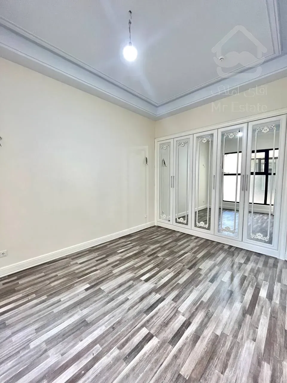 فروش آپارتمان ۲۱۱ متری در زعفرانیه