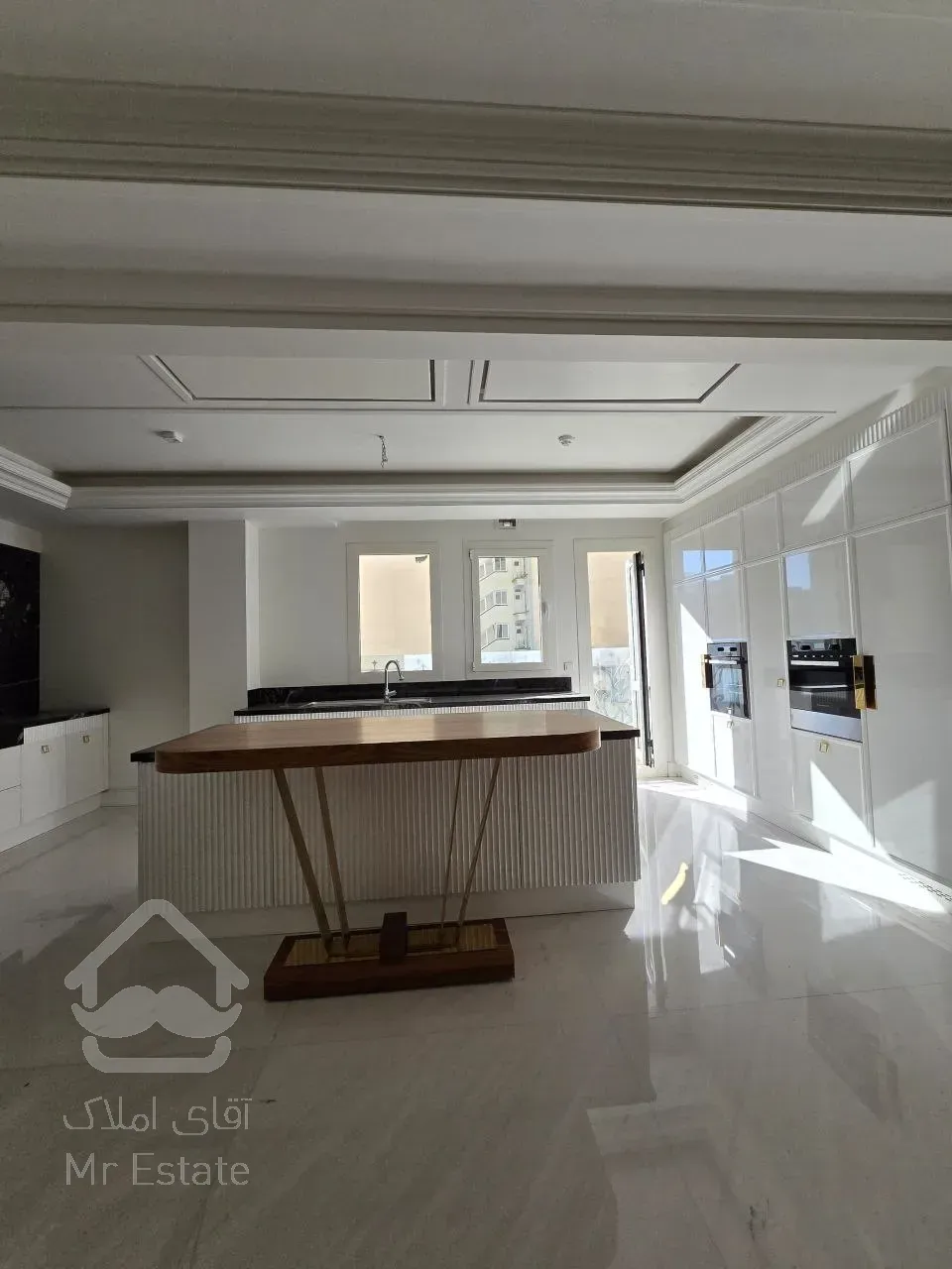 رهن آپارتمان ۲۵۰ متری در ولنجک