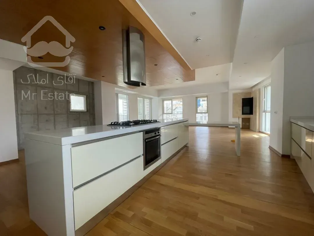 اجاره برج باغ ۳۱۰ متری در زعفرانیه