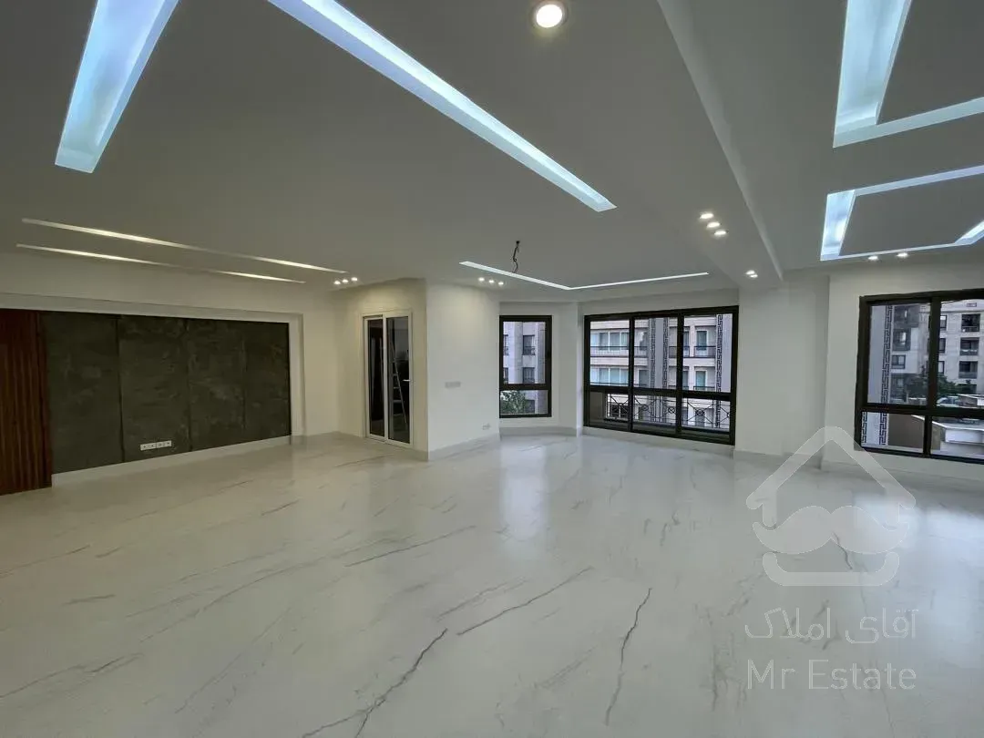 فروش آپارتمان ۲۳۱ متری در زعفرانیه