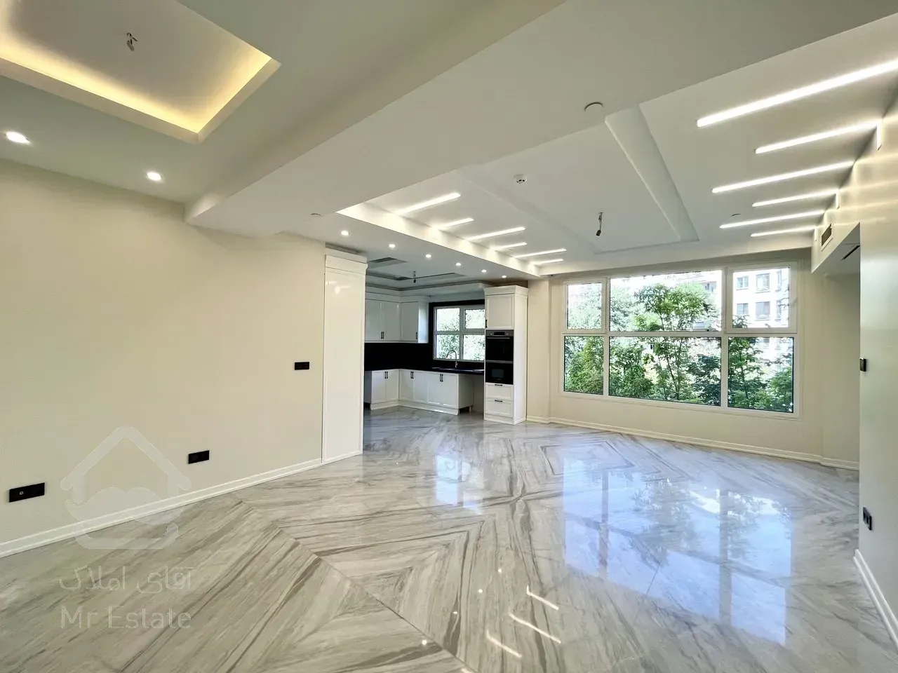 فروش آپارتمان ۱۰۰ متری در زعفرانیه