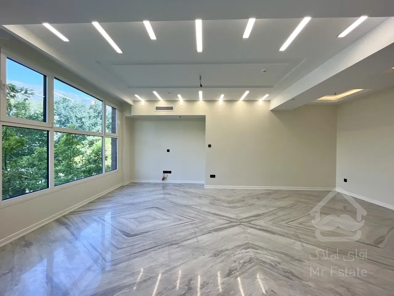 فروش آپارتمان ۱۰۰ متری در زعفرانیه