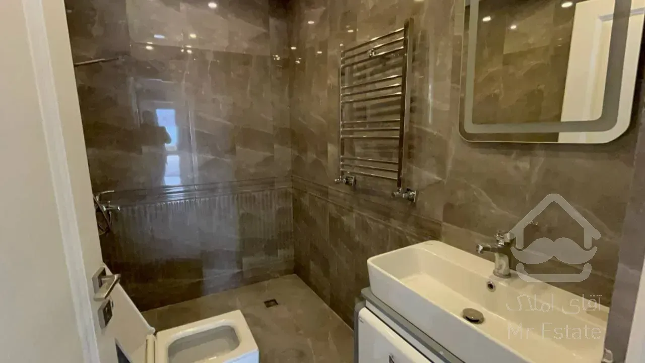 رهن آپارتمان ۲۰۰ متری در زعفرانیه