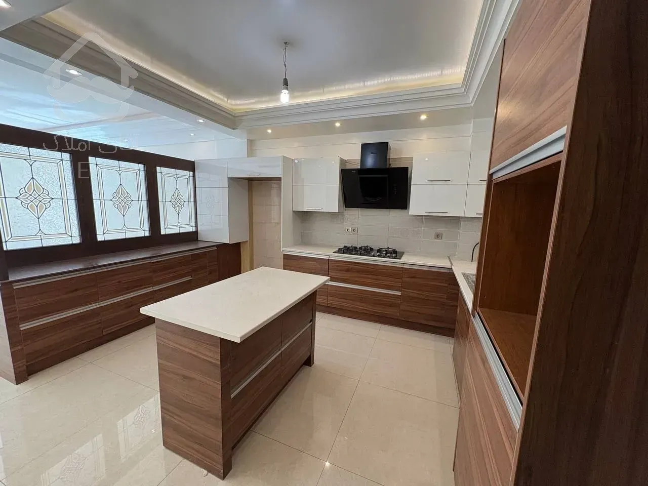 اجاره آپارتمان ۱۷۰ متری در محمودیه