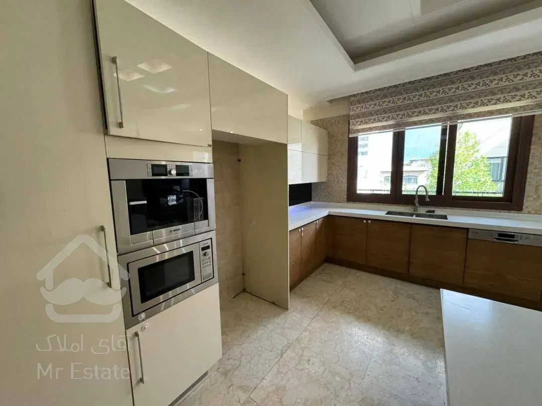 رهن آپارتمان 220 متری در زعفرانیه