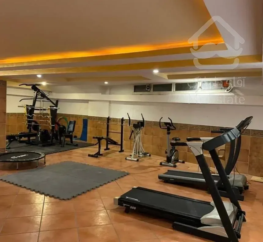 رهن آپارتمان 230 متری در محمودیه