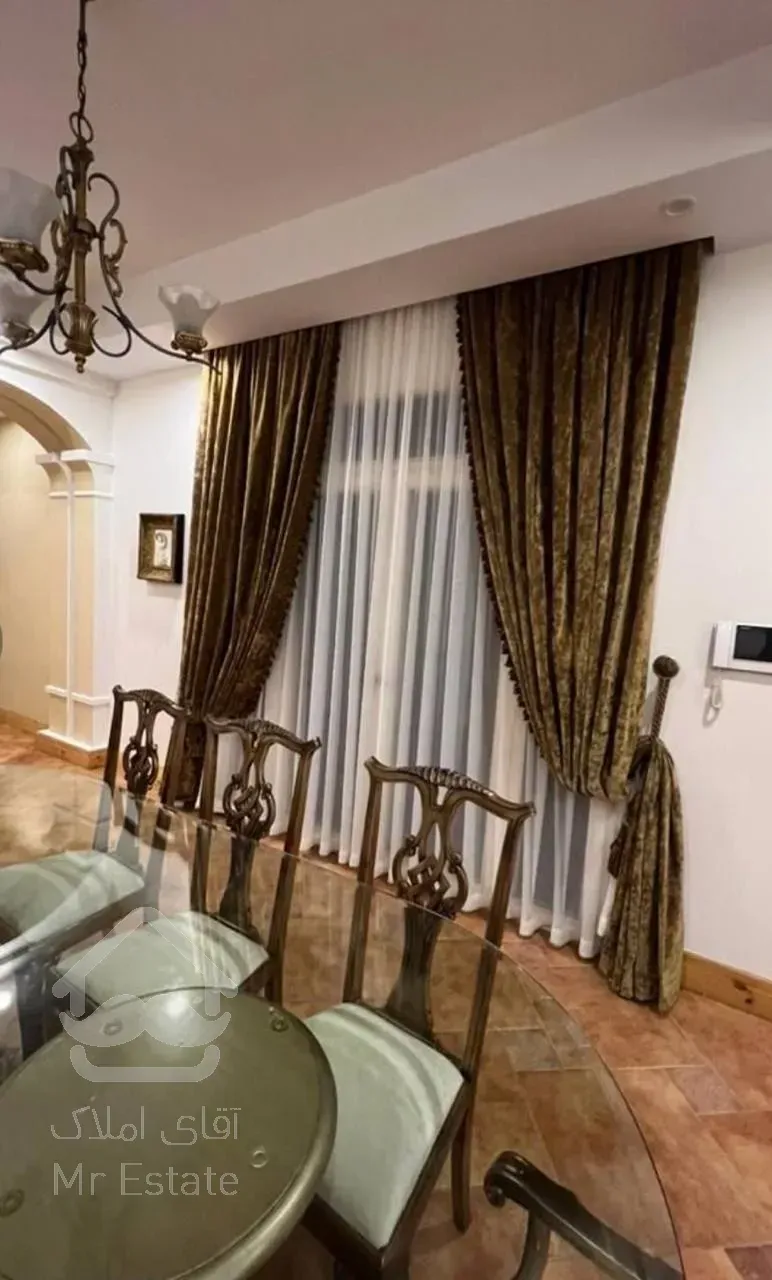 رهن آپارتمان 230 متری در محمودیه