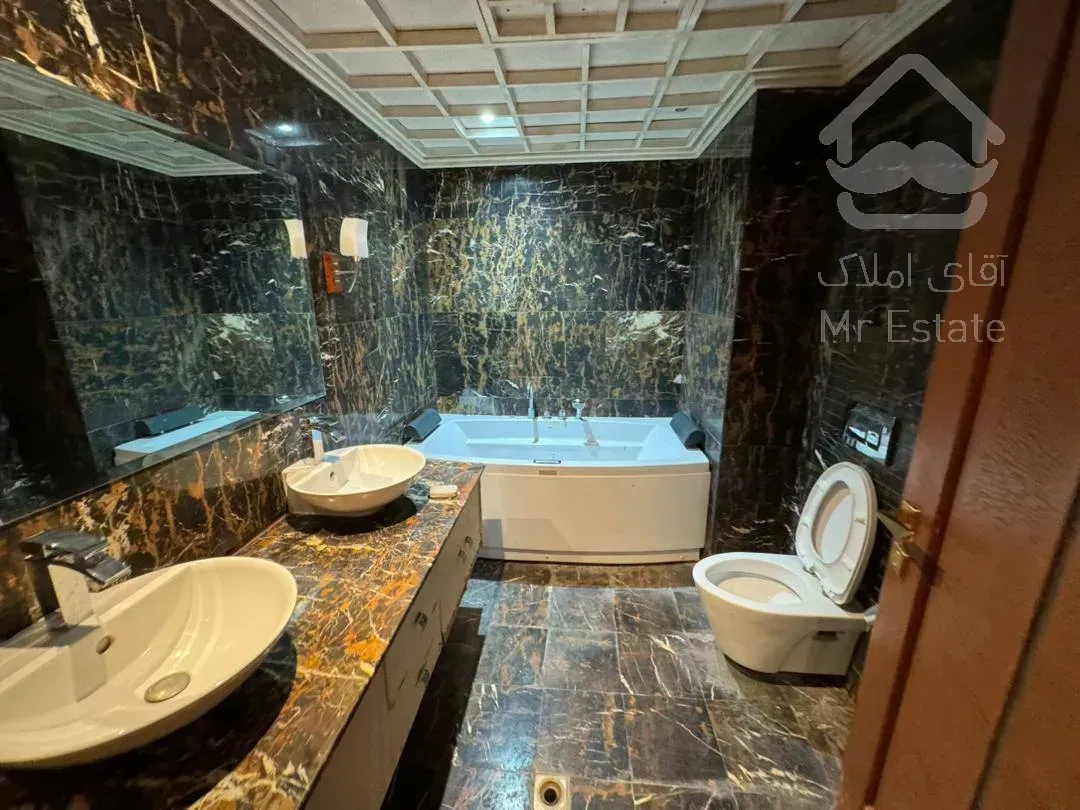 رهن آپارتمان ۲۱۵ متری در زعفرانیه