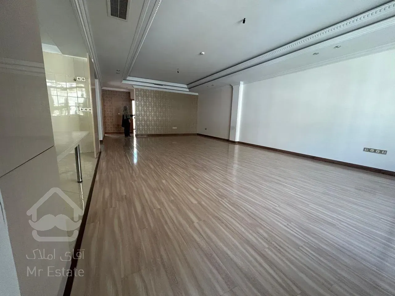 اجاره آپارتمان ۱۳۵ متری در ولنجک