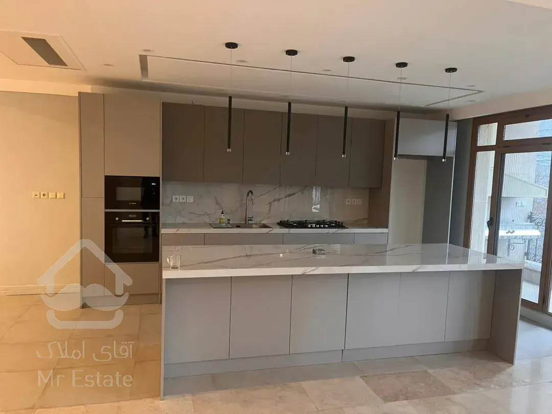 رهن آپارتمان  ۲۲۰ متری در ولنجک