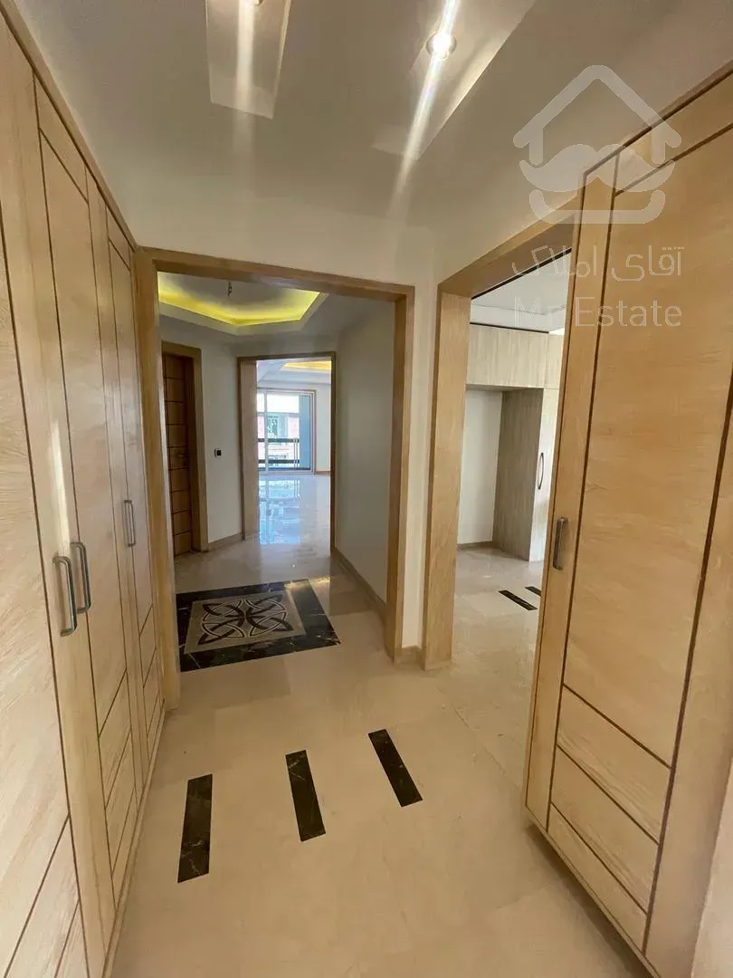 رهن آپارتمان ۲۵۰ متری در زعفرانیه