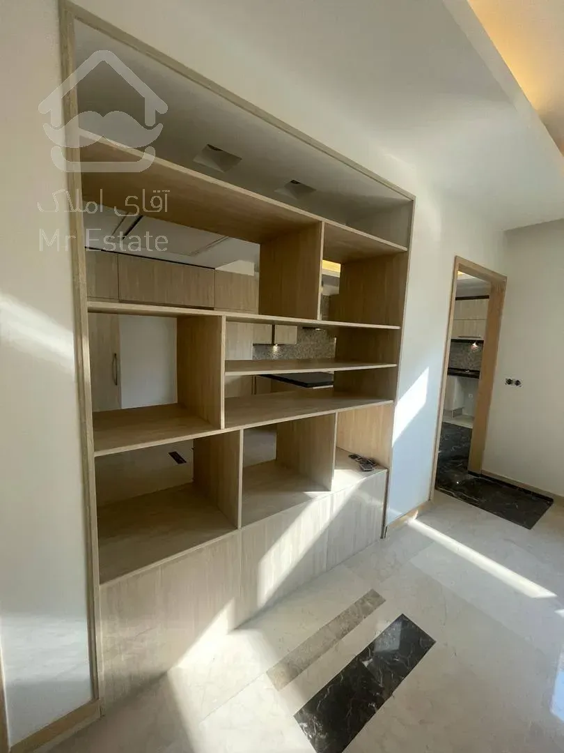 رهن آپارتمان ۲۵۰ متری در زعفرانیه