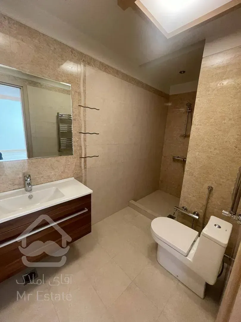 رهن آپارتمان ۲۵۰ متری در زعفرانیه