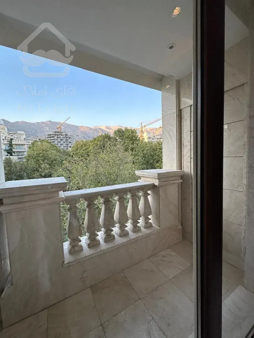 فروش آپارتمان ۱۸۲ متری در زعفرانیه