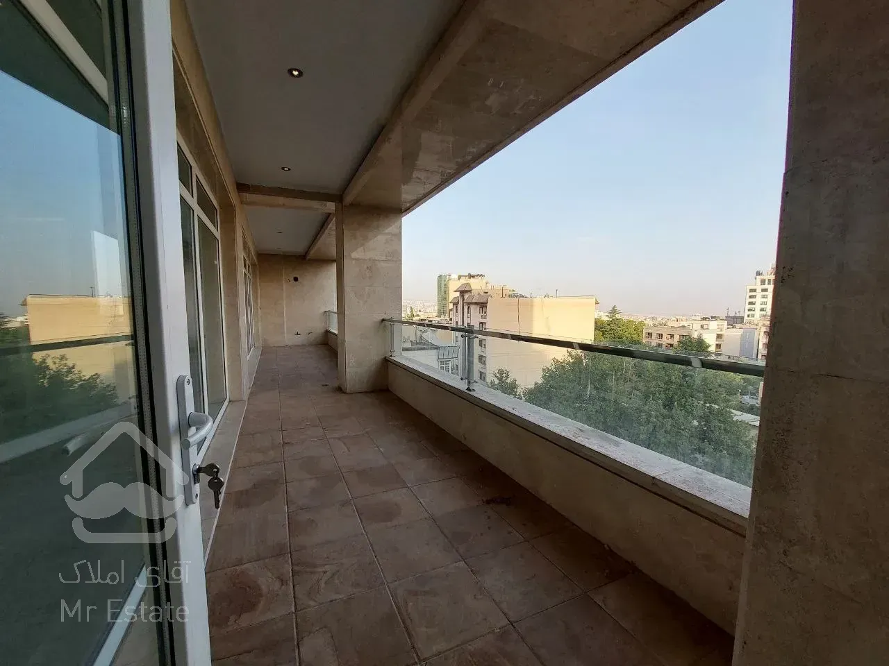 اجاره آپارتمان ۴۴۰ متری در زعفرانیه