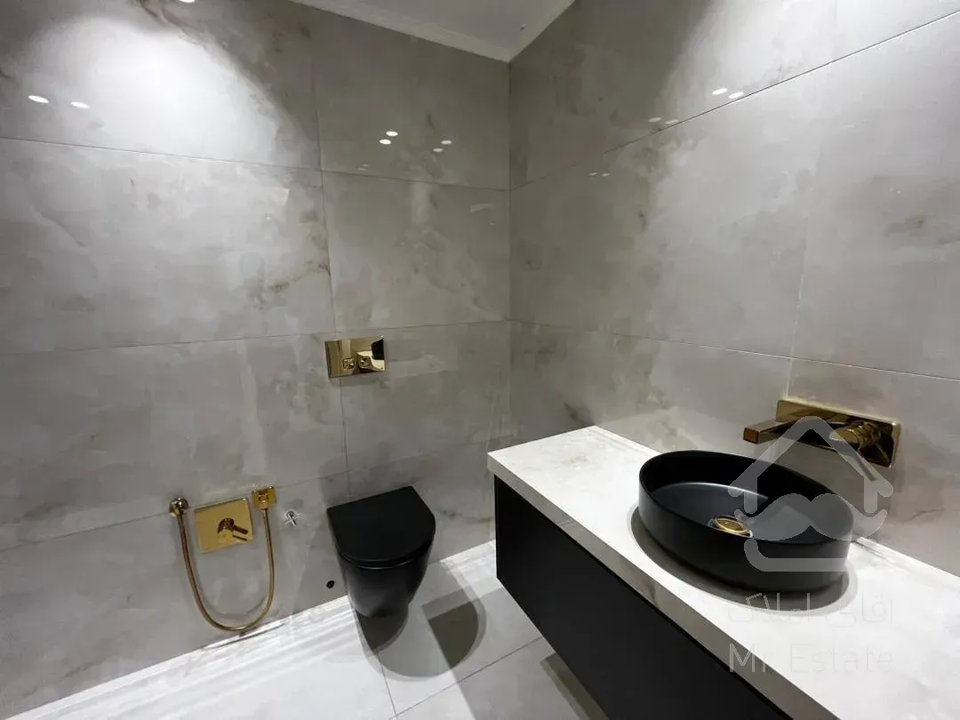 اجاره آپارتمان ۲۳۰ متری در زعفرانیه