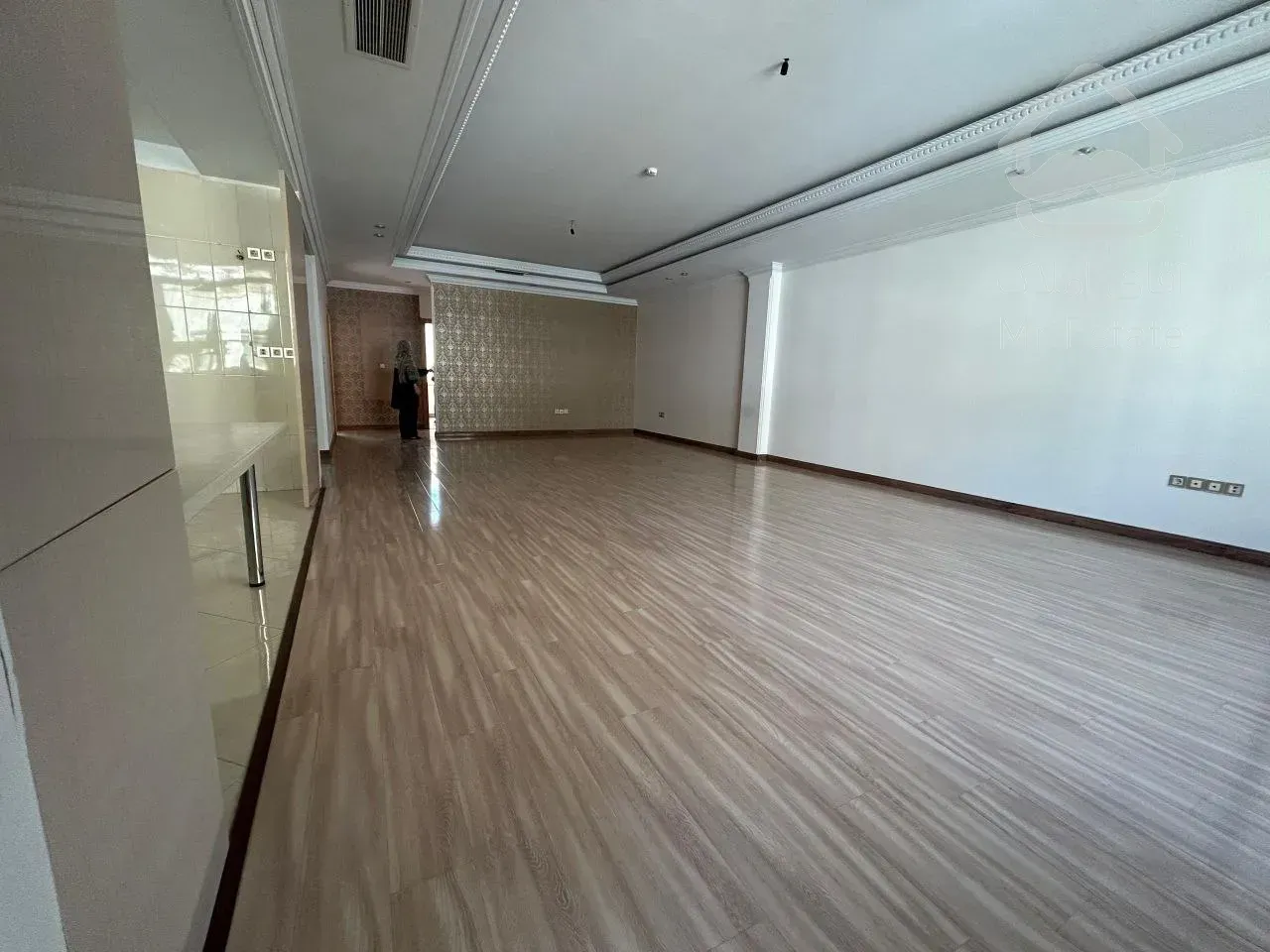 اجاره آپارتمان ۱۳۵ متری در ولنجک