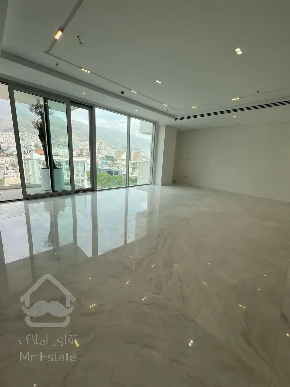 اجاره آپارتمان ۴۰۰ متری در زعفرانیه