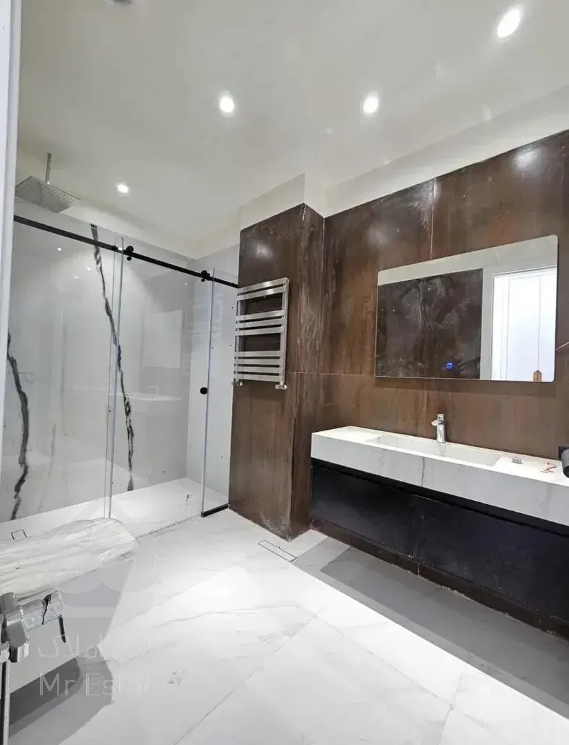 رهن آپارتمان ۱۶۵ متری در زعفرانیه