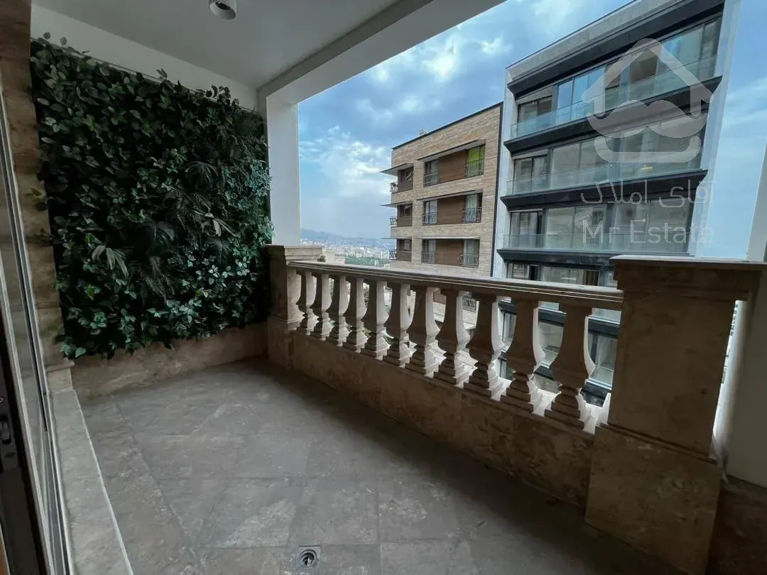 رهن آپارتمان ۲۴۰ متری در زعفرانیه