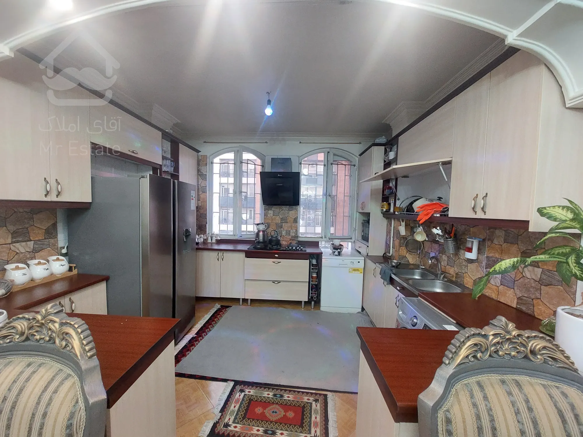 ۷۵ متر دوخواب طبقه چهارم شقايق جنوبی