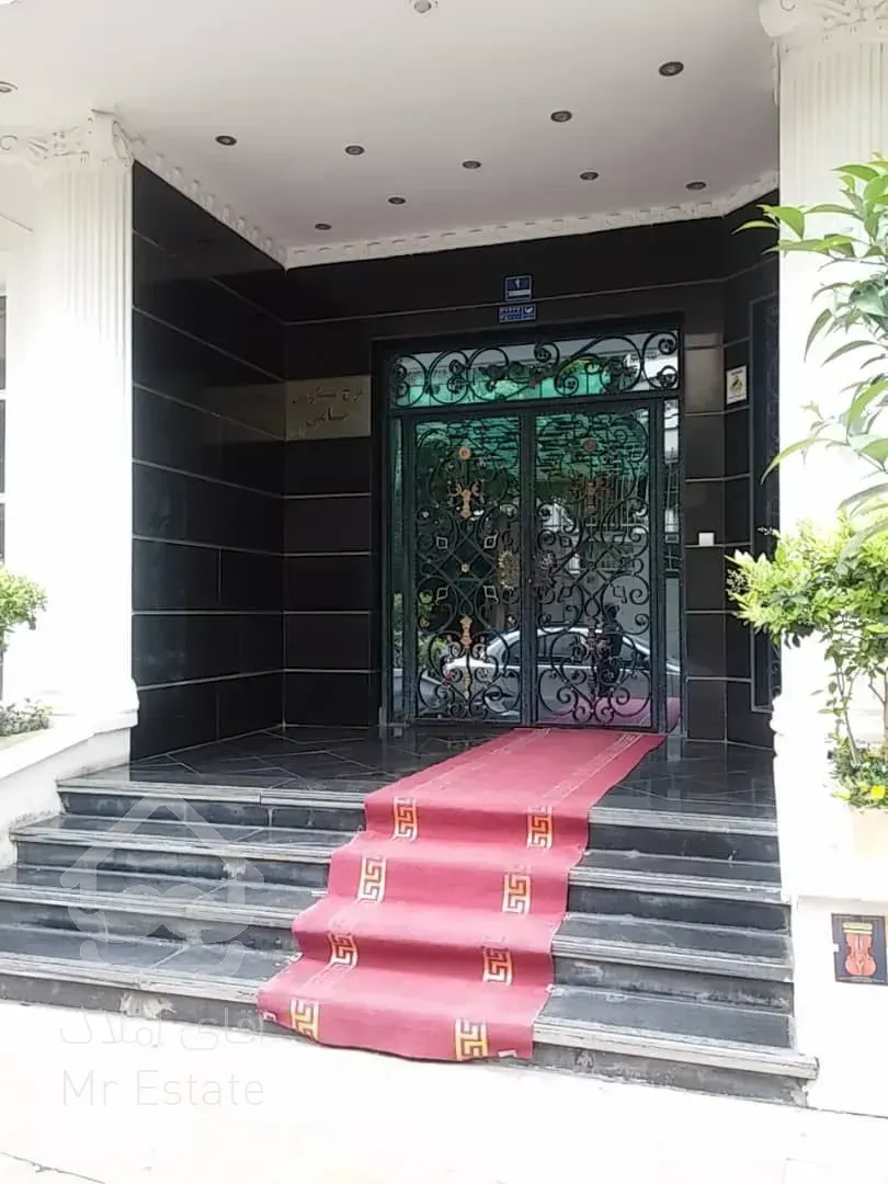 رهن آپارتمان ۲۰۰ متری در زعفرانیه