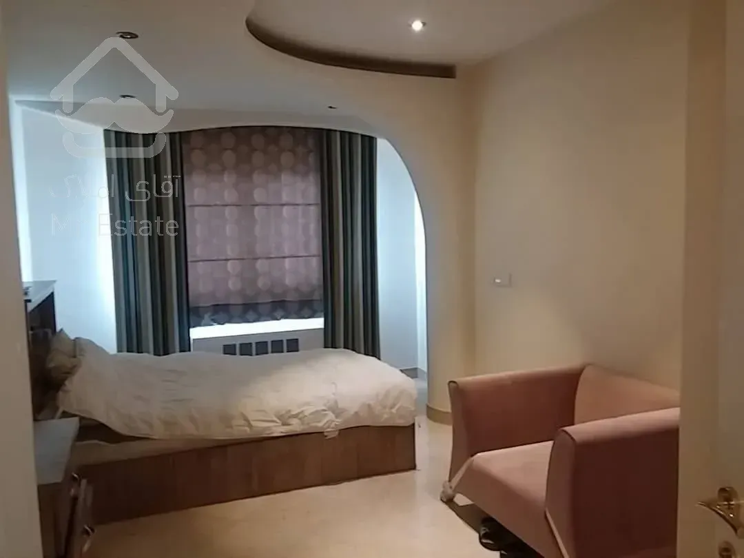 رهن آپارتمان ۲۰۰ متری در زعفرانیه