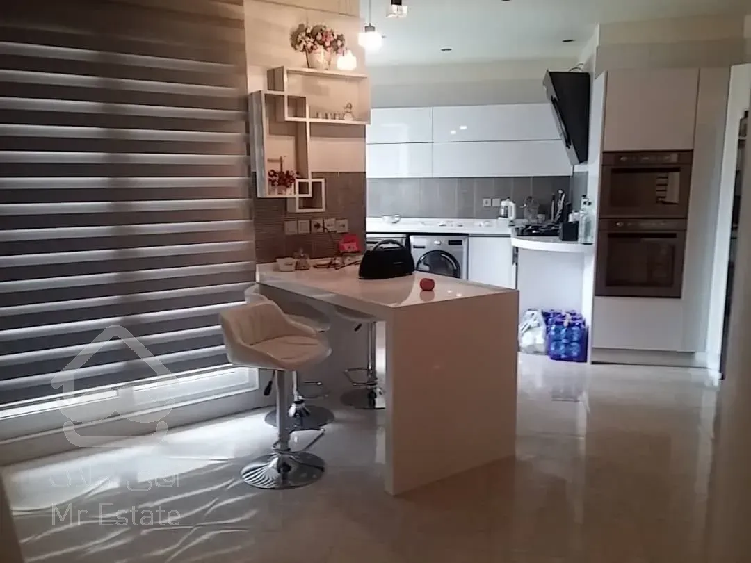 رهن آپارتمان ۲۰۰ متری در زعفرانیه