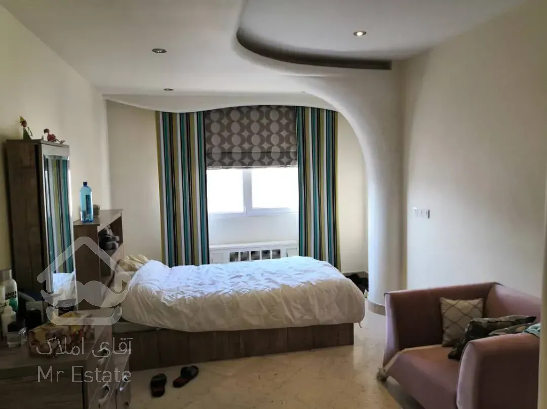 رهن آپارتمان ۲۰۰ متری در زعفرانیه