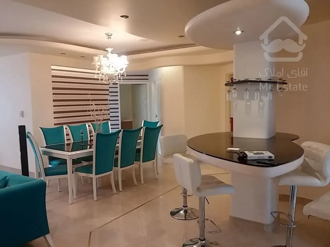 رهن آپارتمان ۲۰۰ متری در زعفرانیه