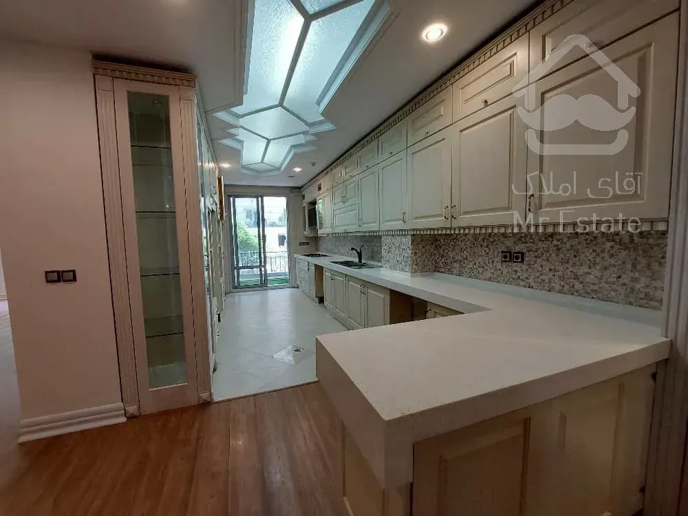 اجاره برج ۲۶۰ متری در زعفرانیه