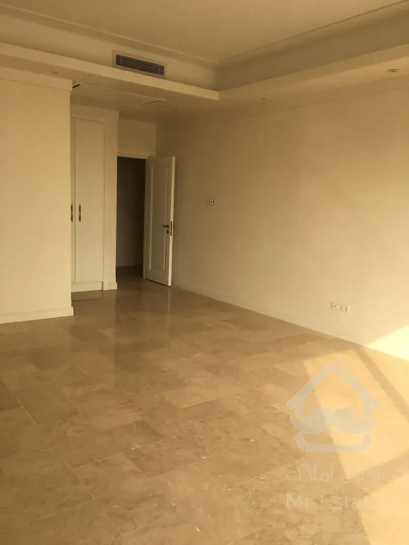 اجاره آپارتمان ۳۲۰ متری در ولنجک