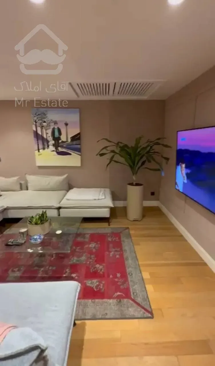 رهن آپارتمان ۲۴۰ متری در زعفرانیه