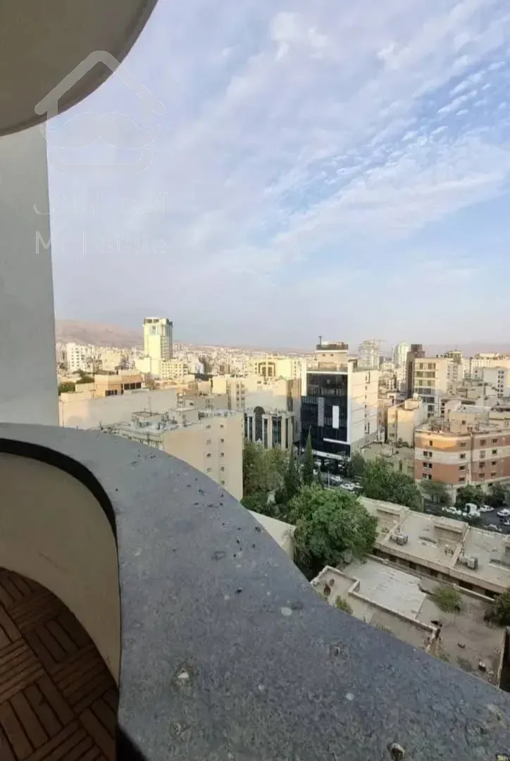 فروش برج باغ ۲۷۵ متری در زعفرانیه