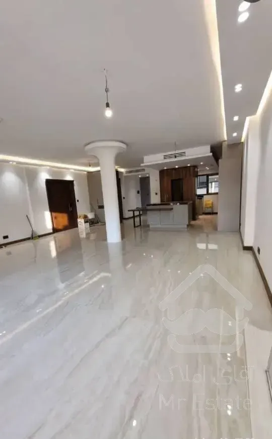 فروش برج باغ ۲۷۵ متری در زعفرانیه