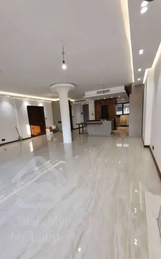 فروش آپارتمان ۲۴۰ متری در محمودیه