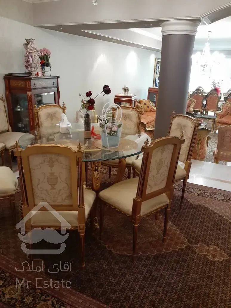 فروش آپارتمان ۲۴۰ متری در محمودیه