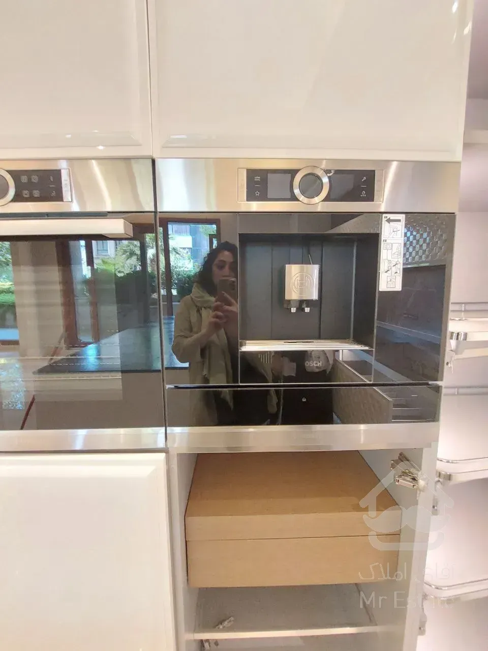 رهن آپارتمان ۴۳۰ متری در محمودیه