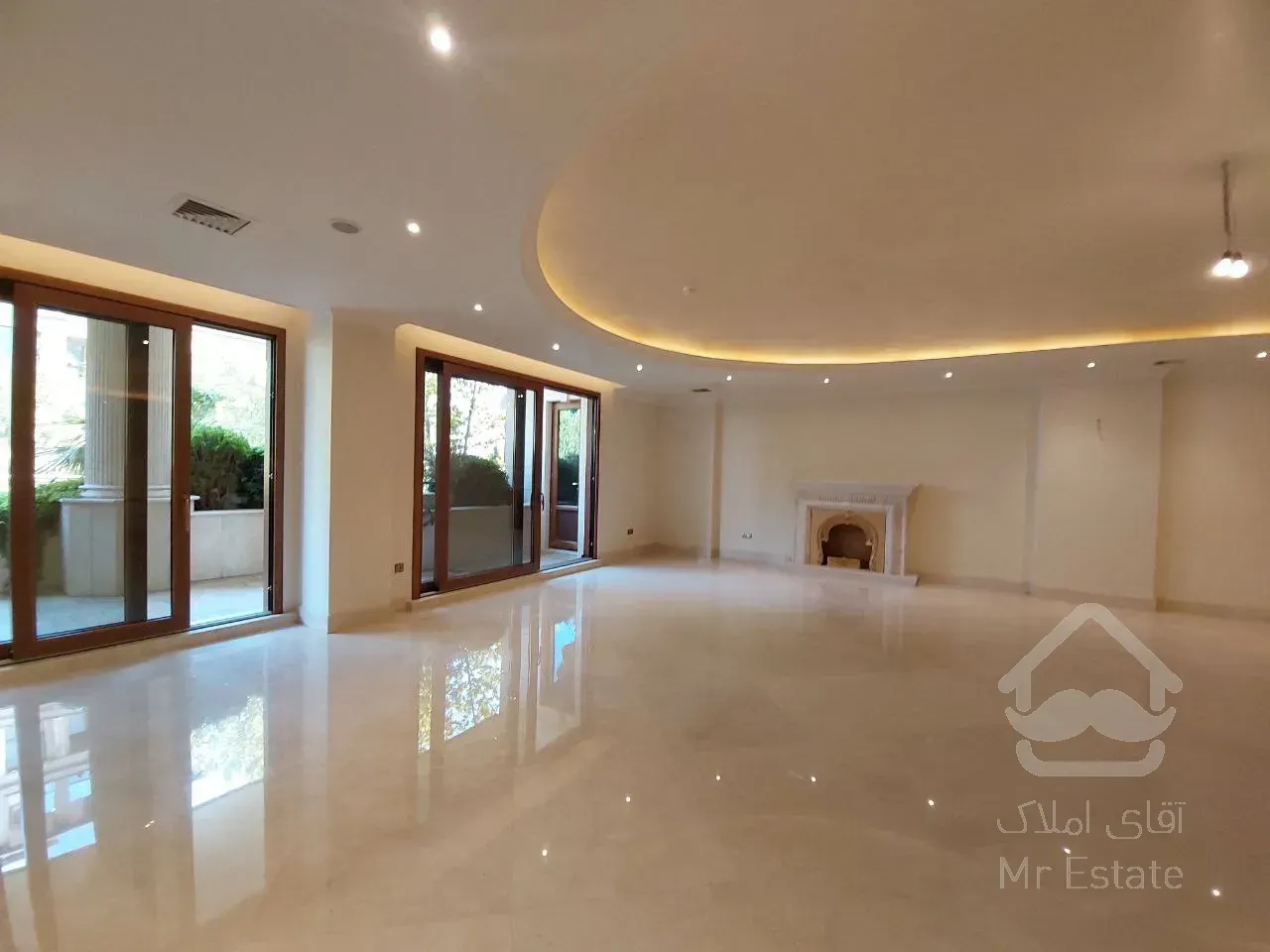 رهن آپارتمان ۴۳۰ متری در محمودیه