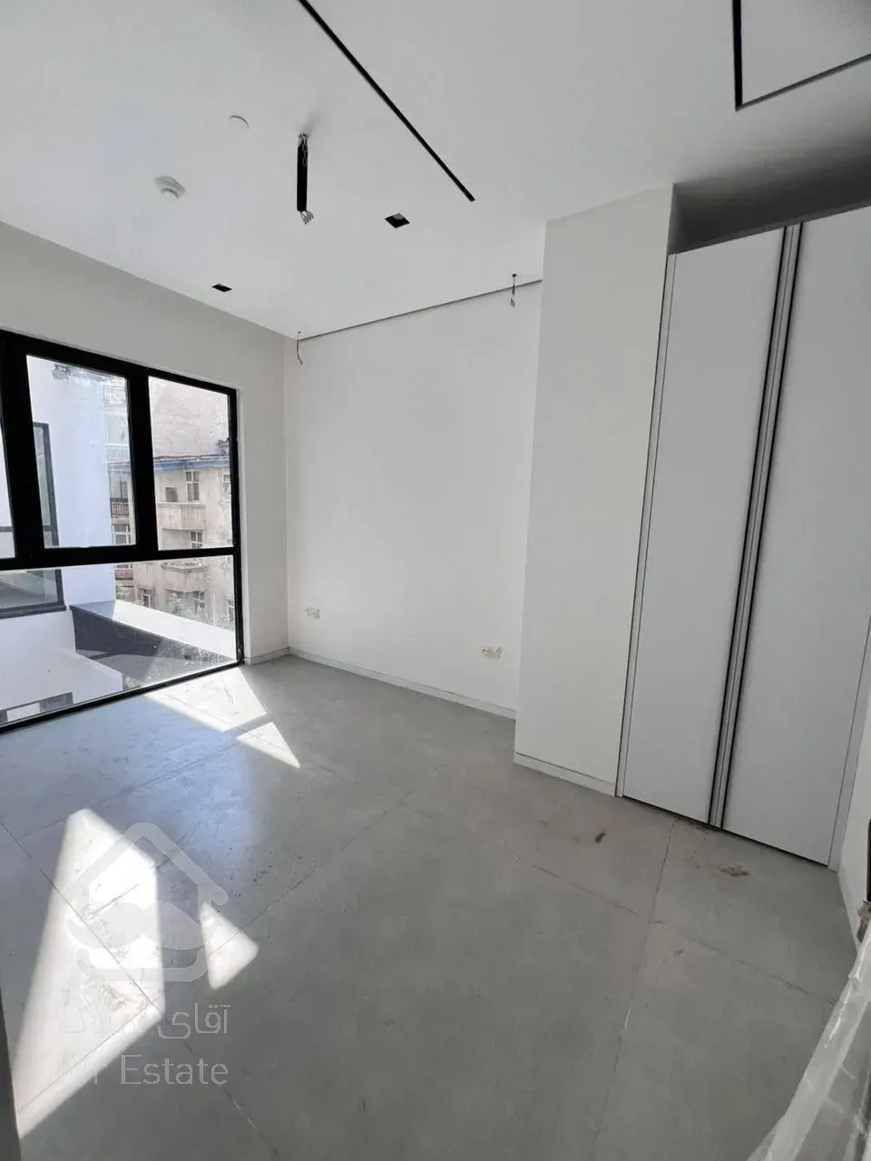 رهن آپارتمان ۱۸۰ متری در ولنجک