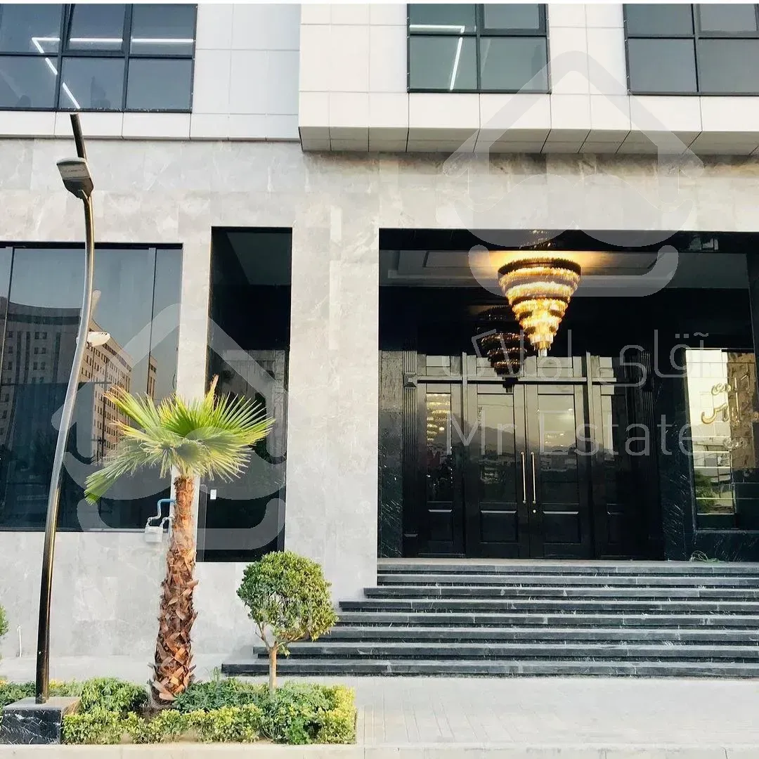 ۲۰۰ متر/ ویو دار/ سازنده مطرح