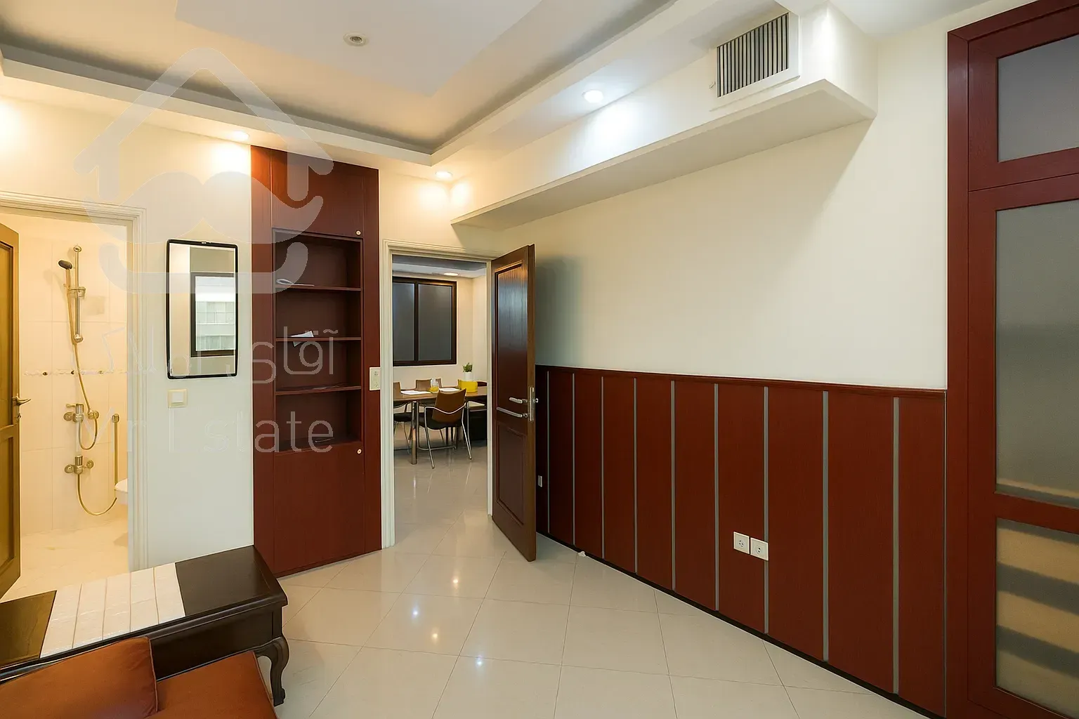 اداری جردن / ۶۵ متری / ویو درخشان - دسترسی ترافیکی عالی