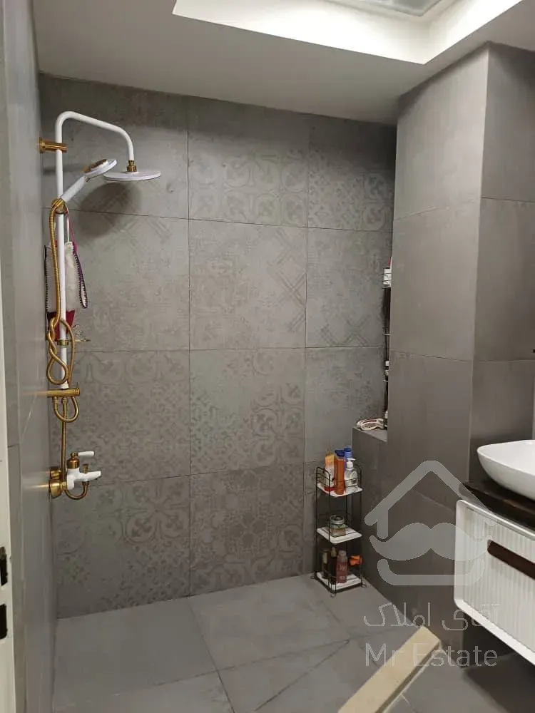 رهن آپارتمان ۱۴۵ متری در ولنجک