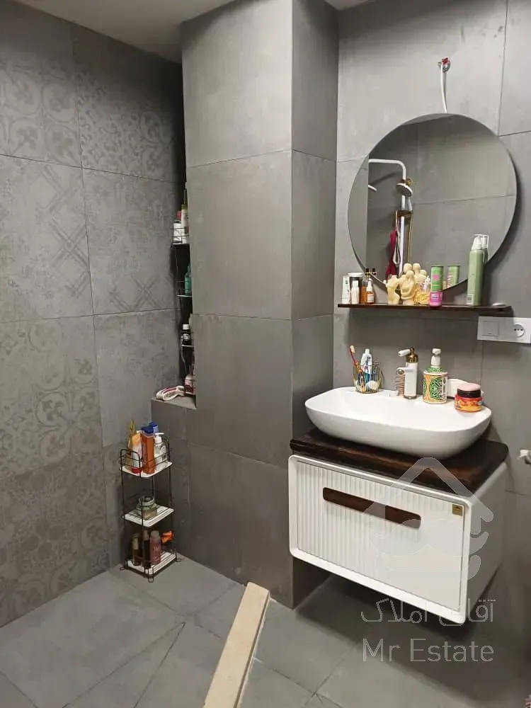 رهن آپارتمان ۱۴۵ متری در ولنجک