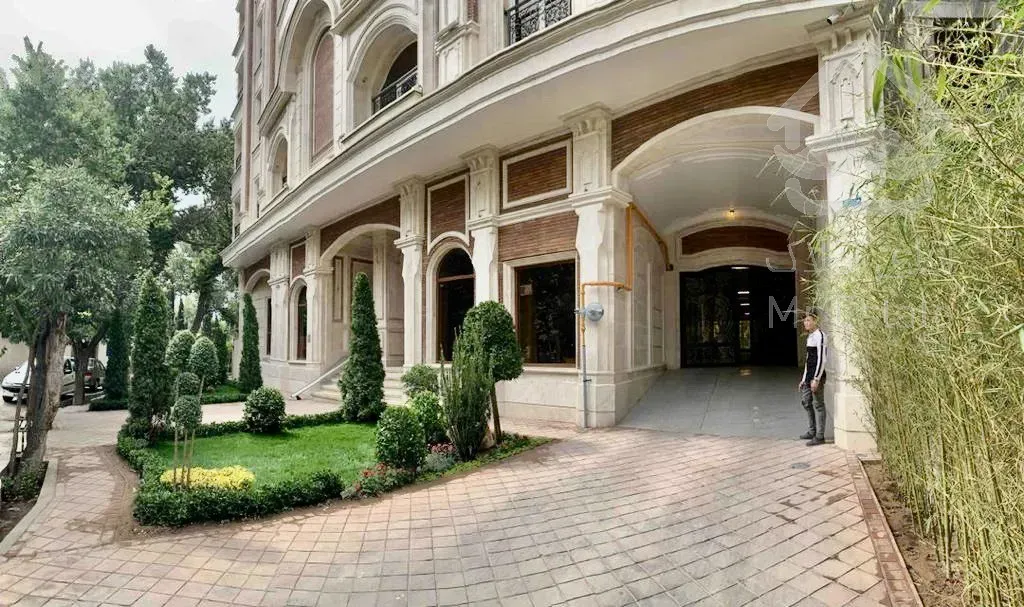 فروش آپارتمان ۱۷۰ من ی در زعفرانیه