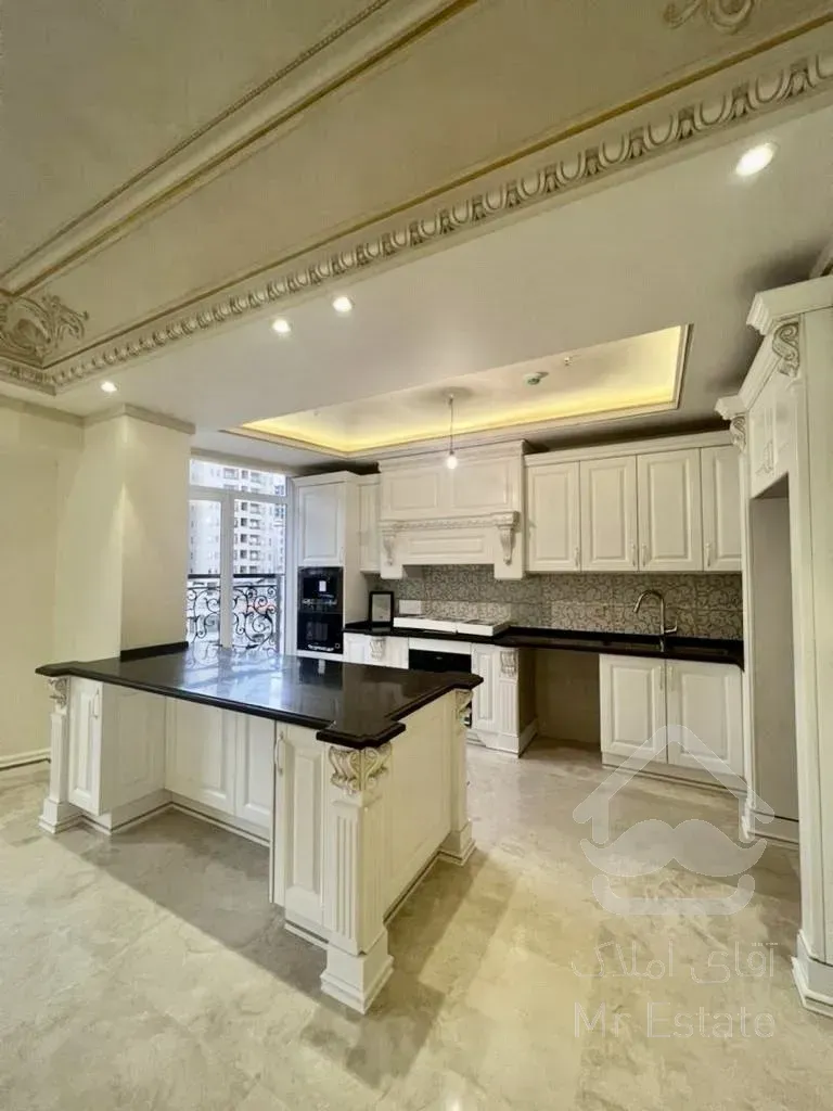 فروش آپارتمان ۱۷۰ من ی در زعفرانیه