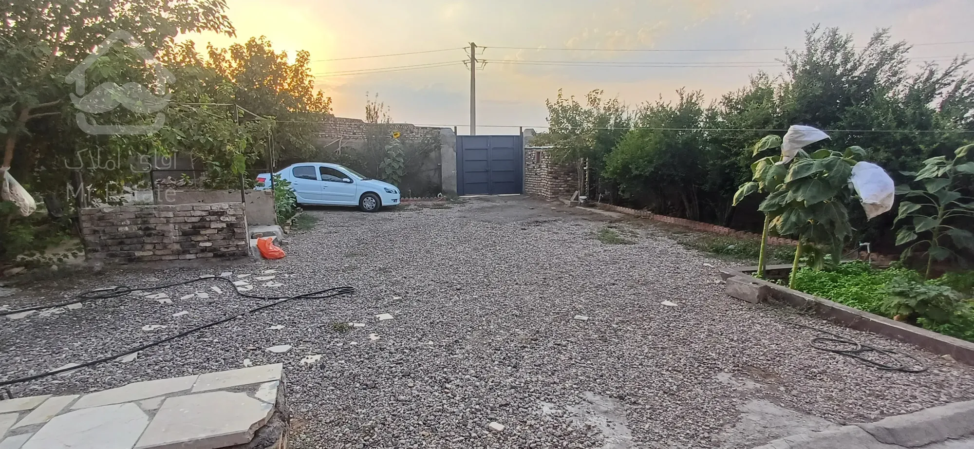 ۶۳۰ متری سنددار