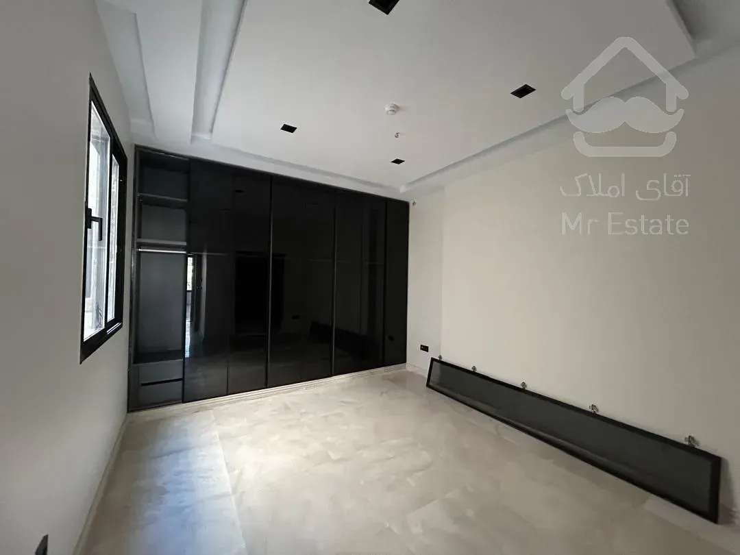 رهن آپارتمان ۲۳۵ متری در ولنجک