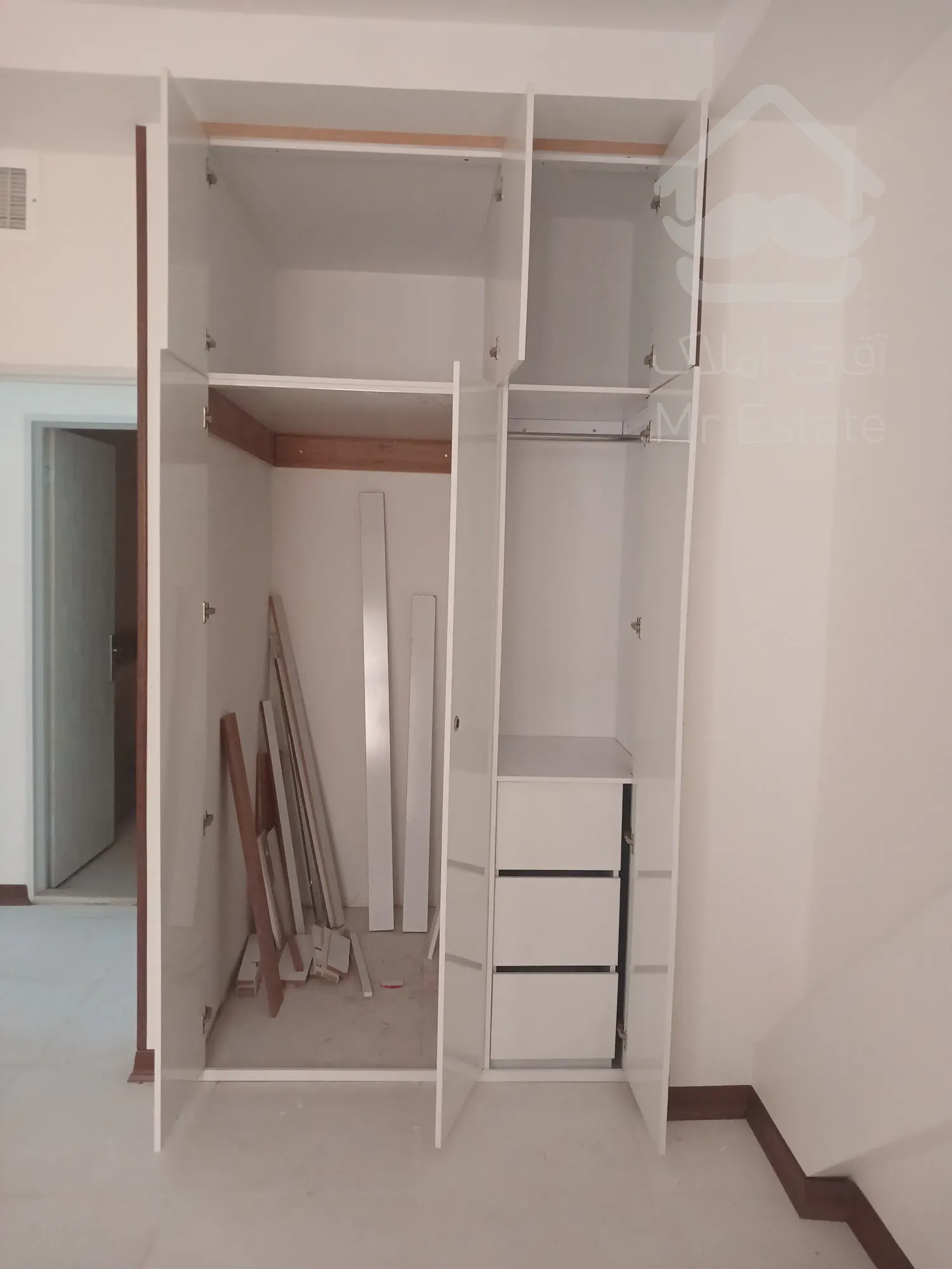 آپارتمان ۱۰۶ متری نوساز کلید نخورده