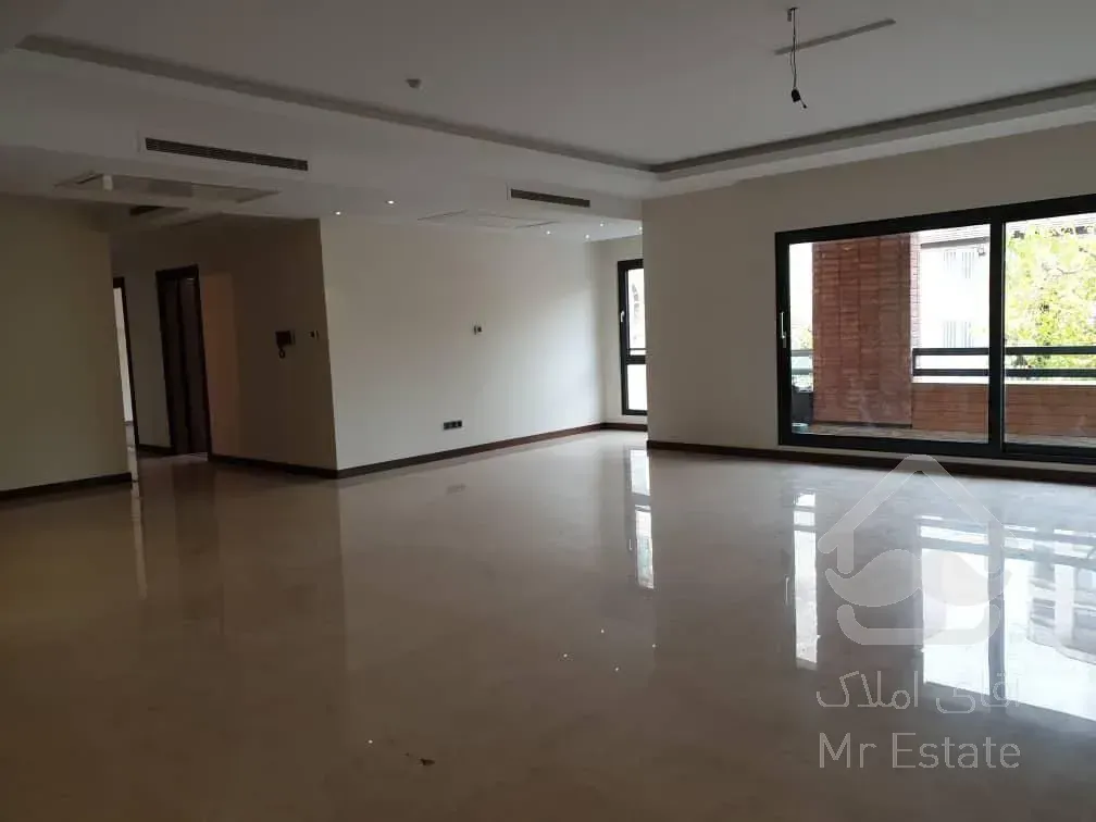 اجاره‌ آپارتمان ۱۸۶ متری در زعفرانیه